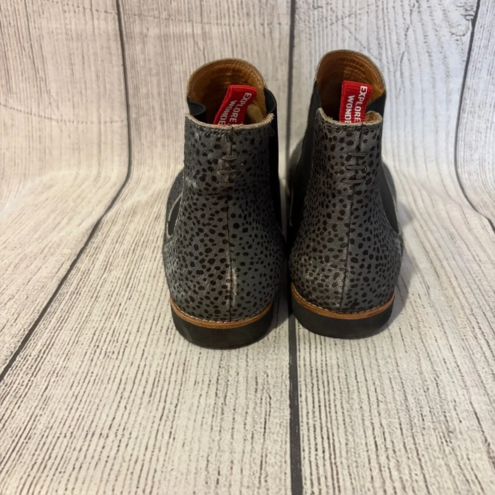 Rollie‎ Nation Gray Leopard Print Suede Chelsea Boots Women's European Size 41